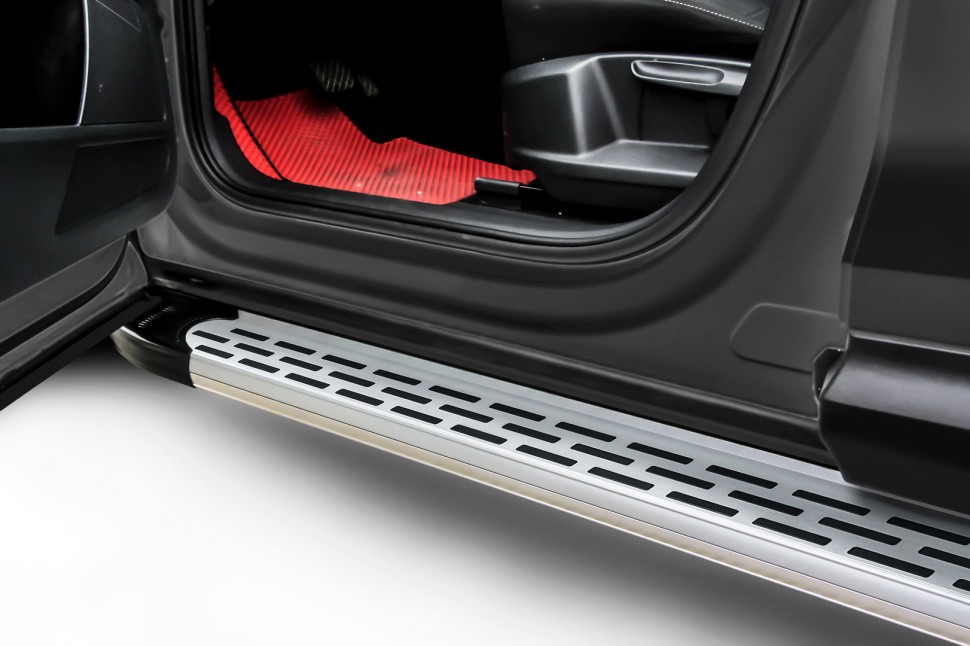 Боковые подножки алюминиевые Nissan Murano с 2014, модель Premium Silver