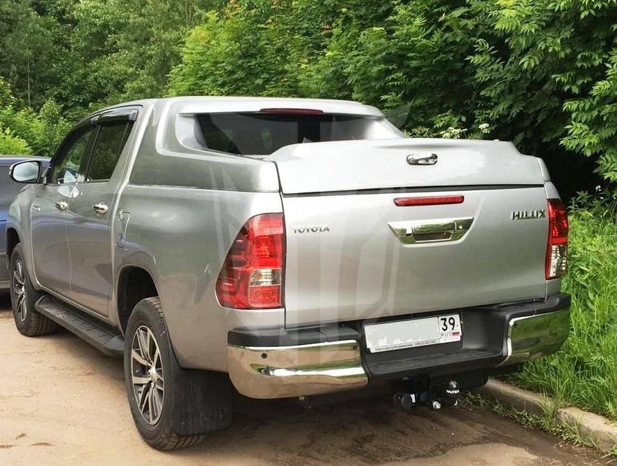 'Крышка кузова Toyota Hilux с 2015 Ventastark Fullbox Серебристый металлик'