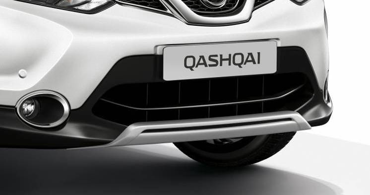 Накладка на передний бампер Nissan Qashqai с 2014 