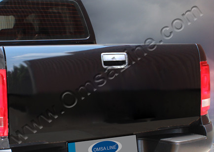'Накладка на ручку двери багажника Volkswagen Amarok c 2010'