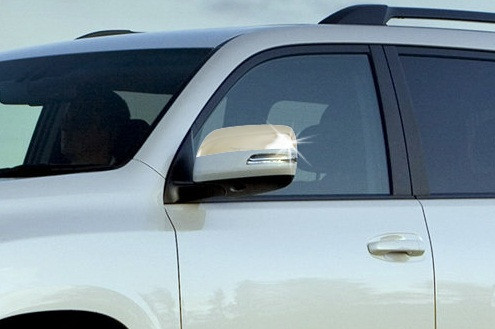 'Накладки на зеркала (до повторителя) Toyota Land Cruiser 200 c 2012'