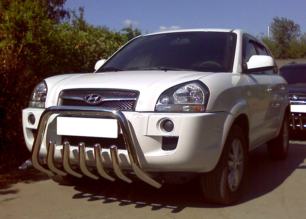 Защита переднего бампера Hyundai Tucson с 2004-2010 d-60 с защитой картера d-53