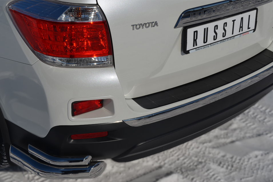 'Защита заднего бампера Toyota Highlander 2010-2014 (Уголки двойные 2)'