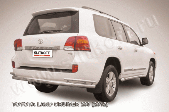 'Защита заднего бампера Toyota Land Cruiser 200 2012-2015 (Одинарная с уголками)'