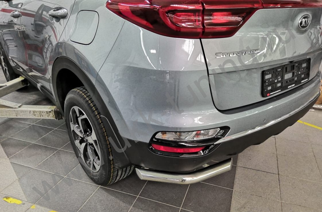 Защита заднего бампера угловая Kia Sportage с 2018-2020