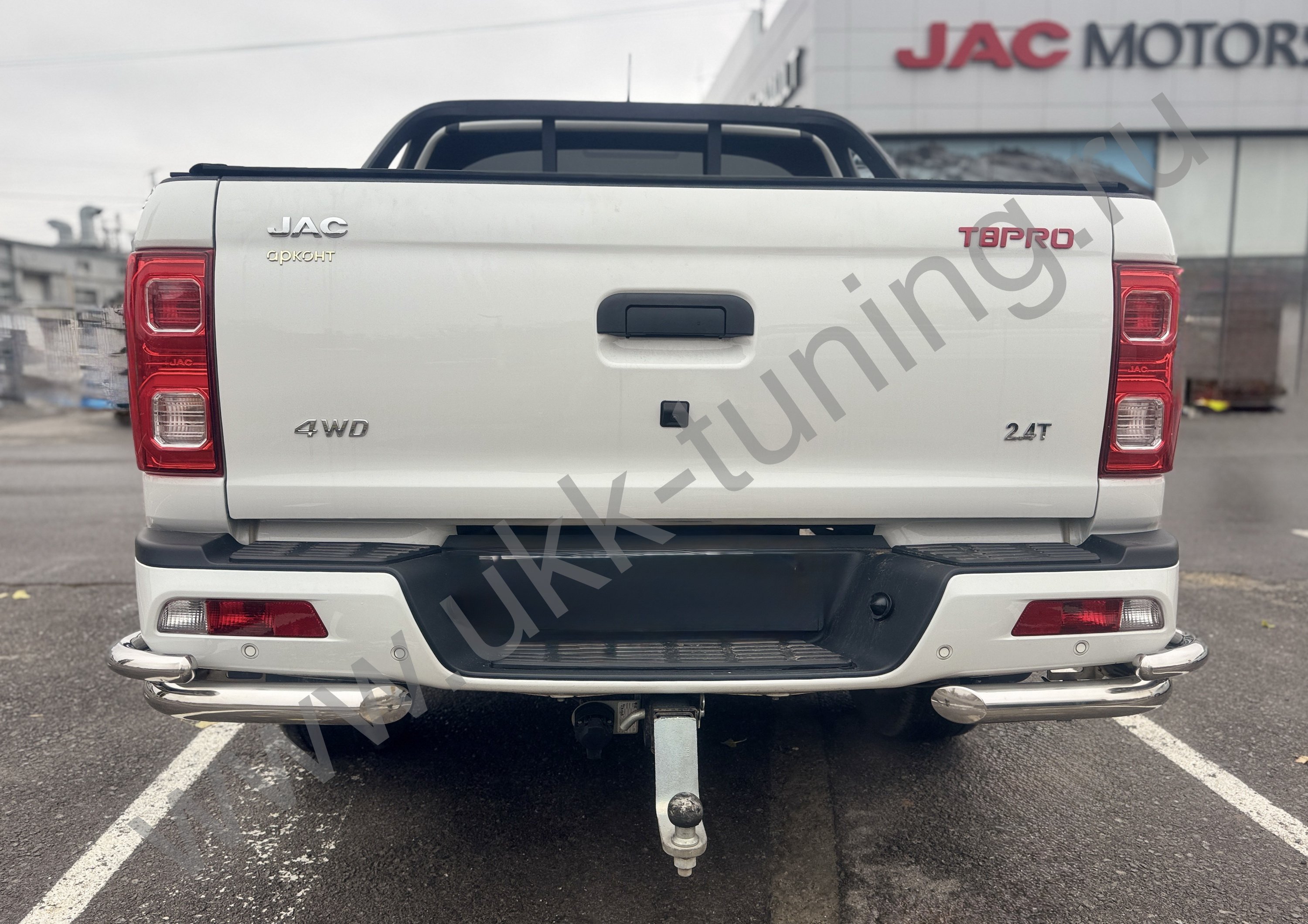 Защита заднего бампера угловая двойная Jac T8 Pro 2020