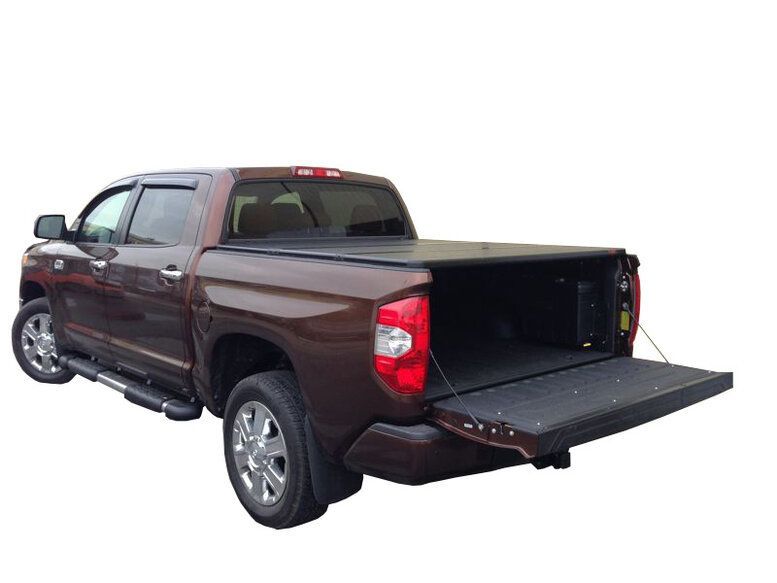 Жесткая трехсекционная крышка Toyota Tundra II  Жесткая трехсекционная крышка Toyota Tundra II