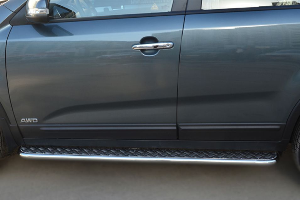 KIA Sorento 2012- Пороги труба d42 с листом (Лист алюм, проф нерж) (Вариант1) KIL-001267 KIA Sorento 2012- Пороги труба d42 с листом (Лист алюм, проф нерж) (Вариант1) KIL-001267