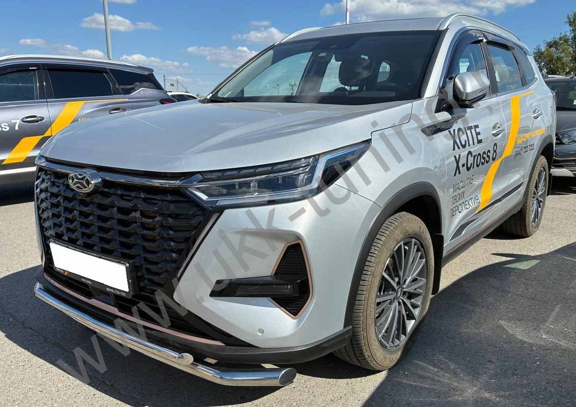 Защита переднего бампера двойная Xcite X-Cross 8 с 2025