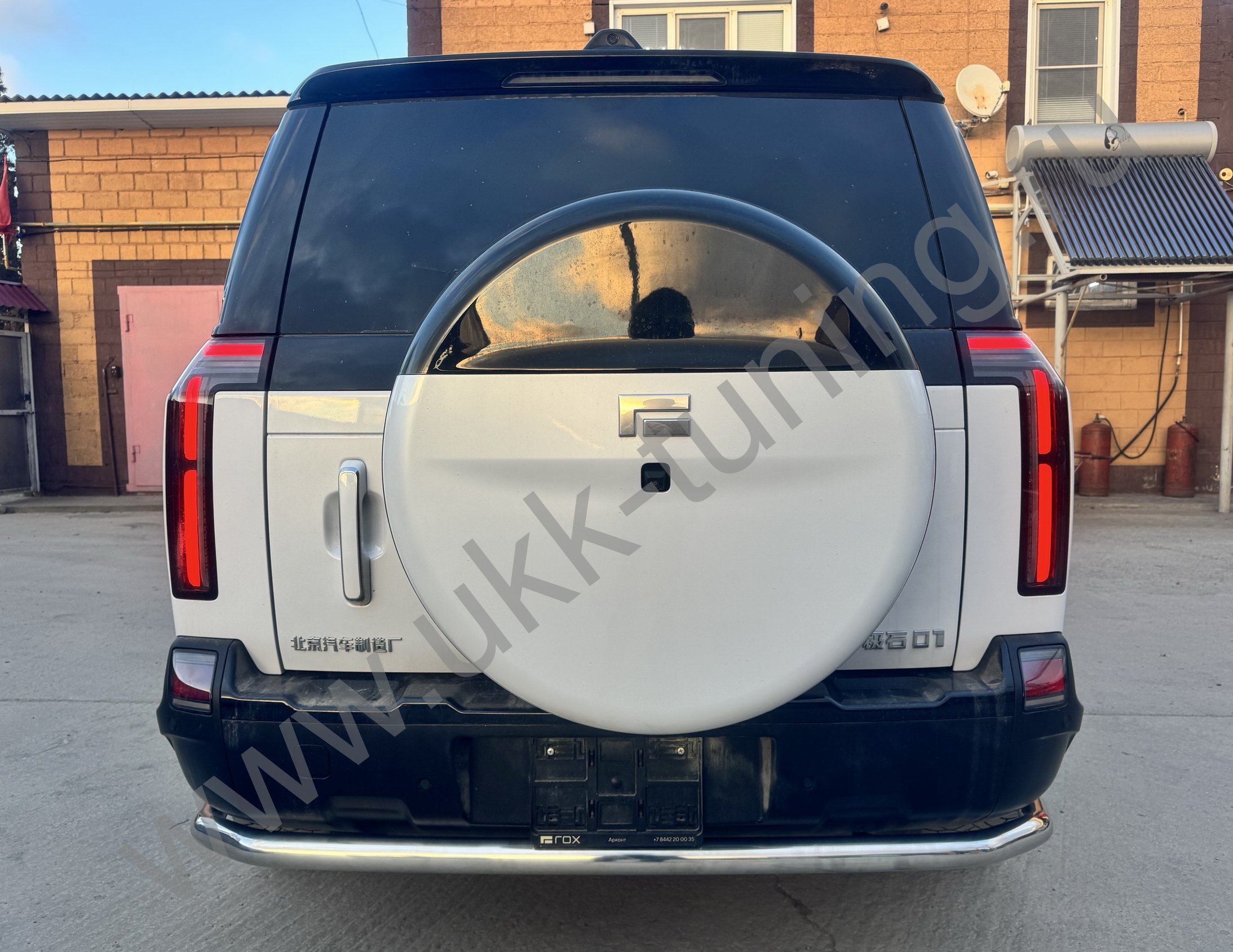 Защита заднего бампера угловая большая ROX 01