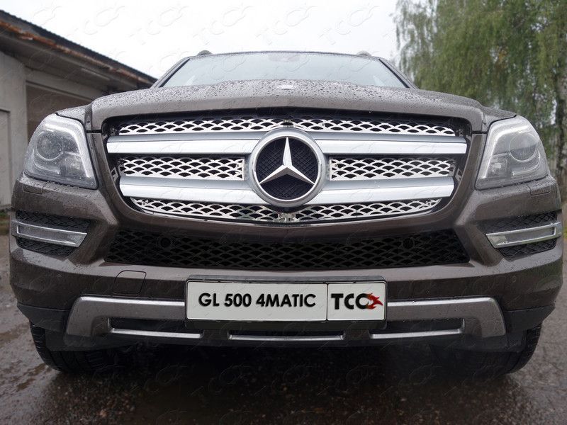 Решетка радиатора верхняя MERCEDES-BENZ GL 2012-2015 лист 