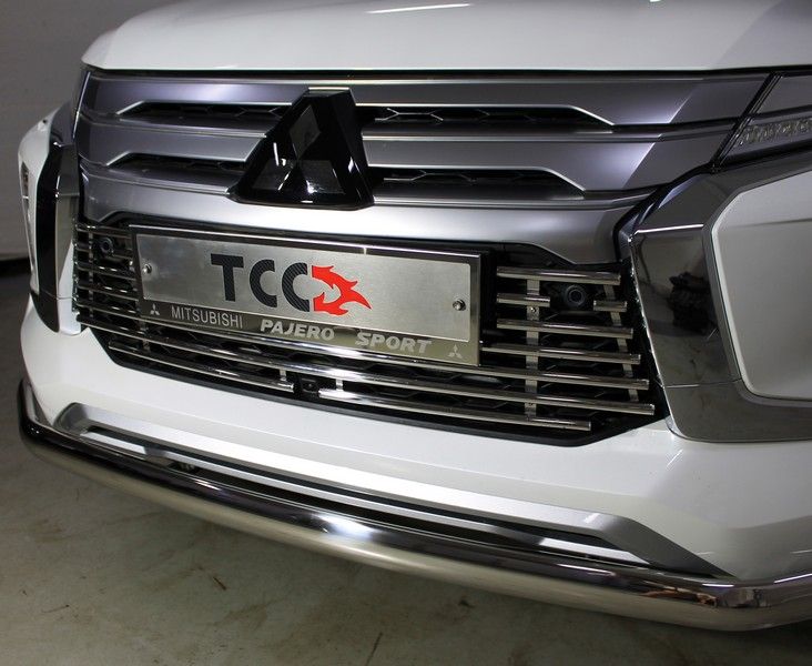 Решетка радиатора Mitsubishi Pajero Sport c 2021 16 мм Решетка радиатора Mitsubishi Pajero Sport c 2021 16 мм