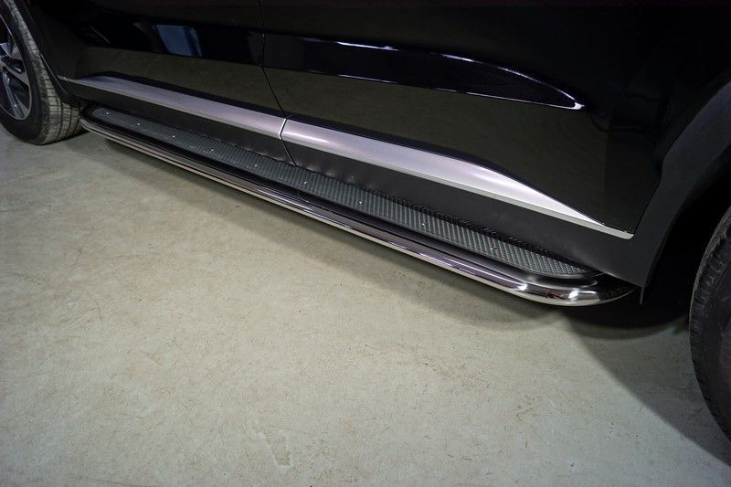 Боковые подножки Hyundai Palisade с 2021 с площадкой (нерж. лист) 75х42 мм