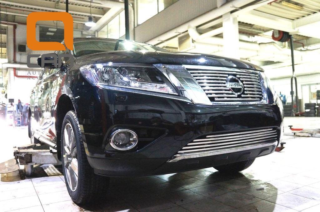 АКЦИЯ!!! Решетка переднего бампера Nissan Pathfinder с 2014 (2 части)