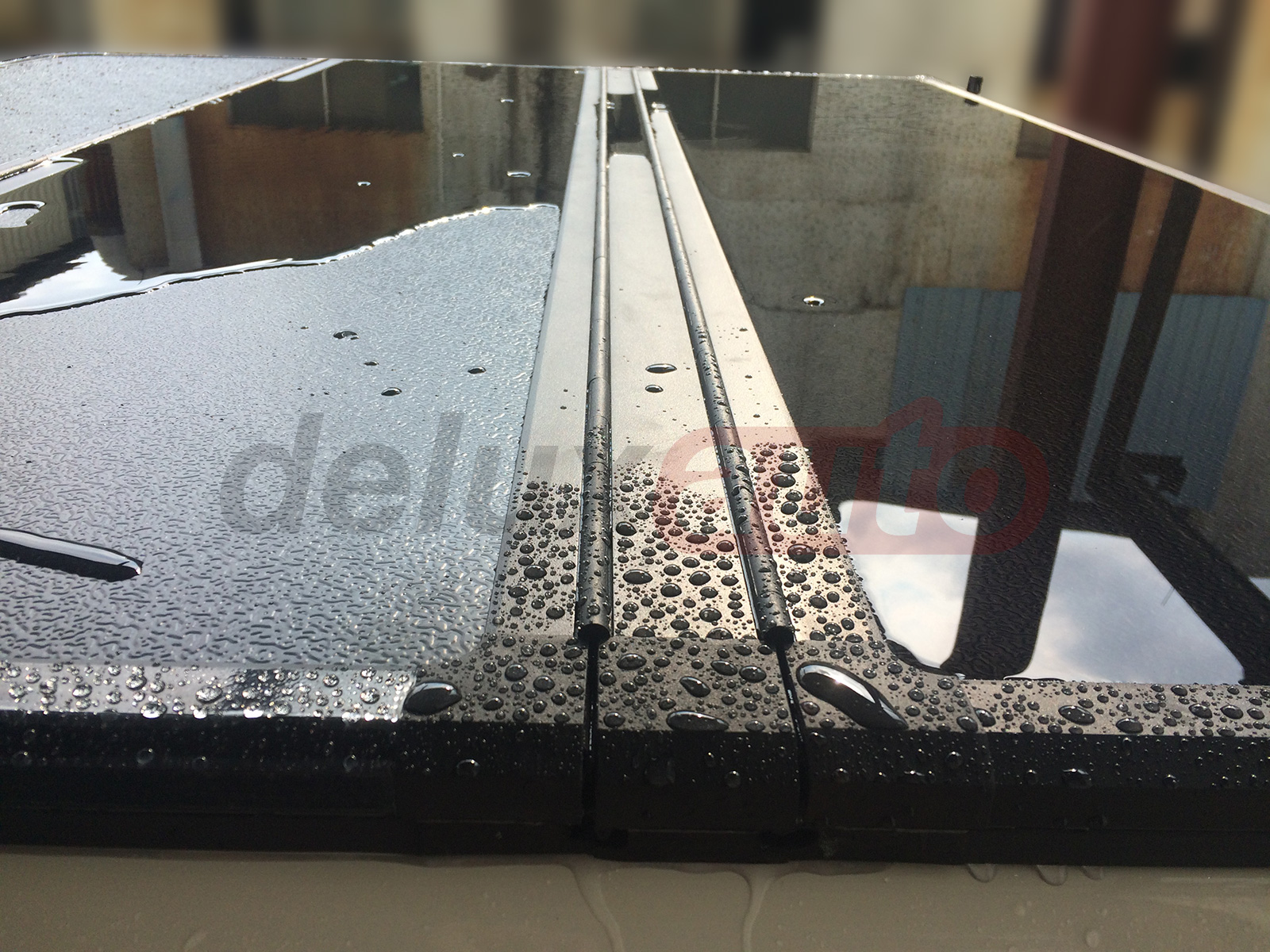 Крышка кузова Dodge Ram с 2008 трехсекционная, алюминиевая