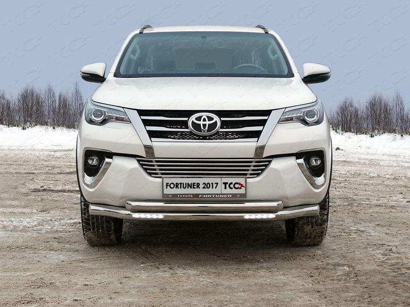 Защита переднего бампера TOYOTA FORTUNER 2017- двойная 76,1 мм/ 603 мм (ДХО) Защита переднего бампера TOYOTA FORTUNER 2017- двойная 76,1 мм/ 603 мм (ДХО)