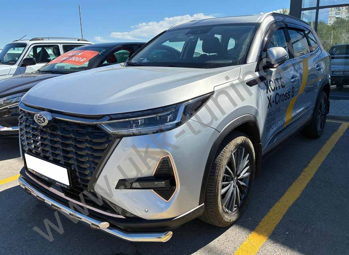 Защита переднего бампера двойная с перемычками Xcite X-Cross 8 с 2025