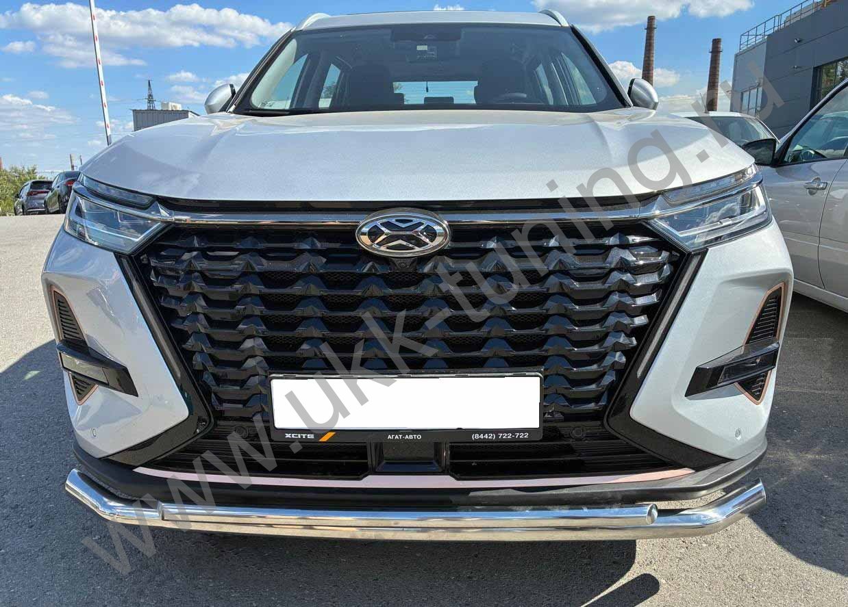 Защита переднего бампера двойная Xcite X-Cross 8 с 2025