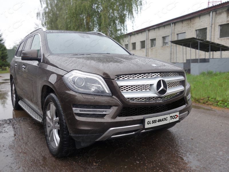 Решетка радиатора верхняя MERCEDES-BENZ GL 2012-2015 лист 