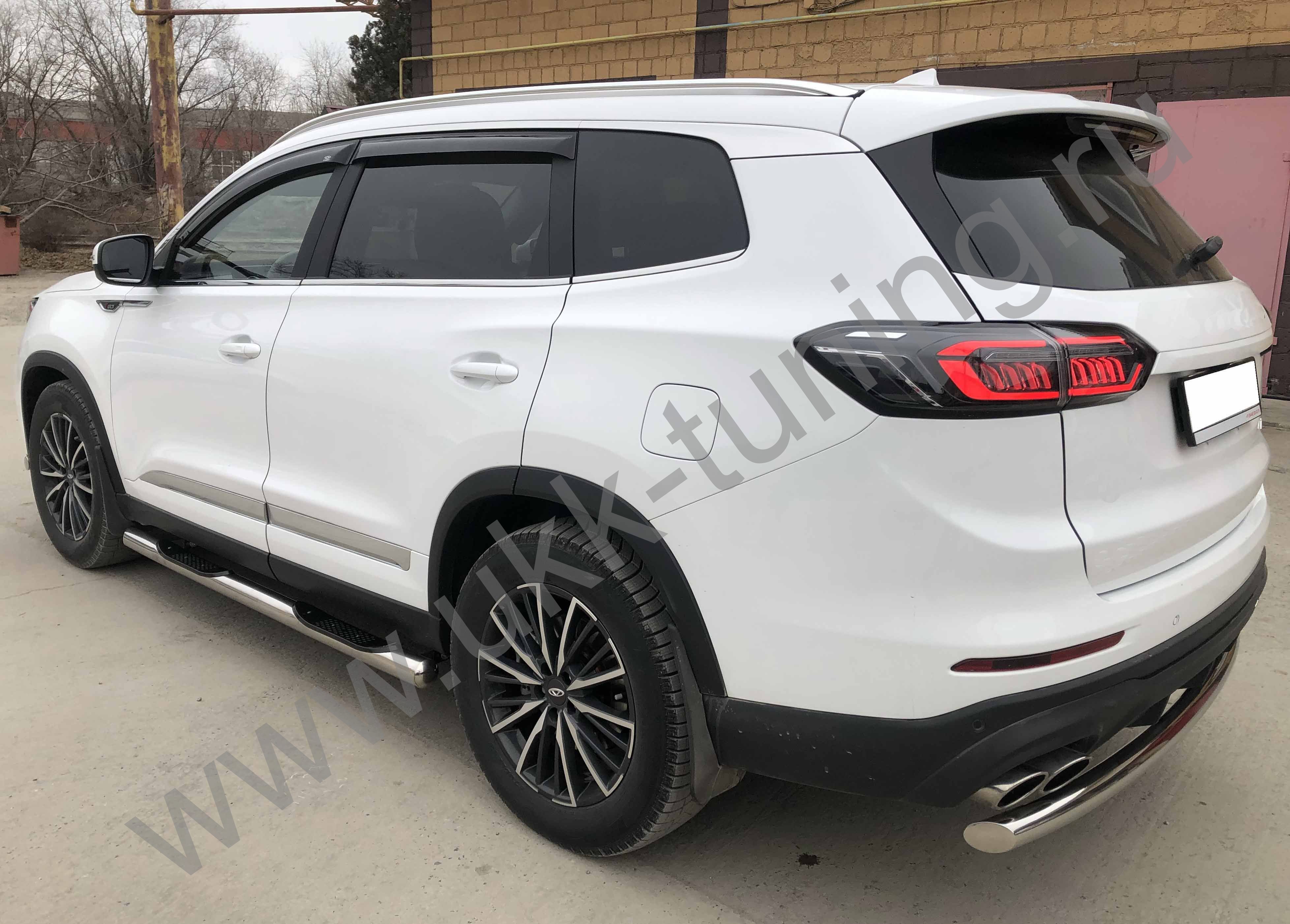 Защита заднего бампера Xcite X-Cross 8 с 2025