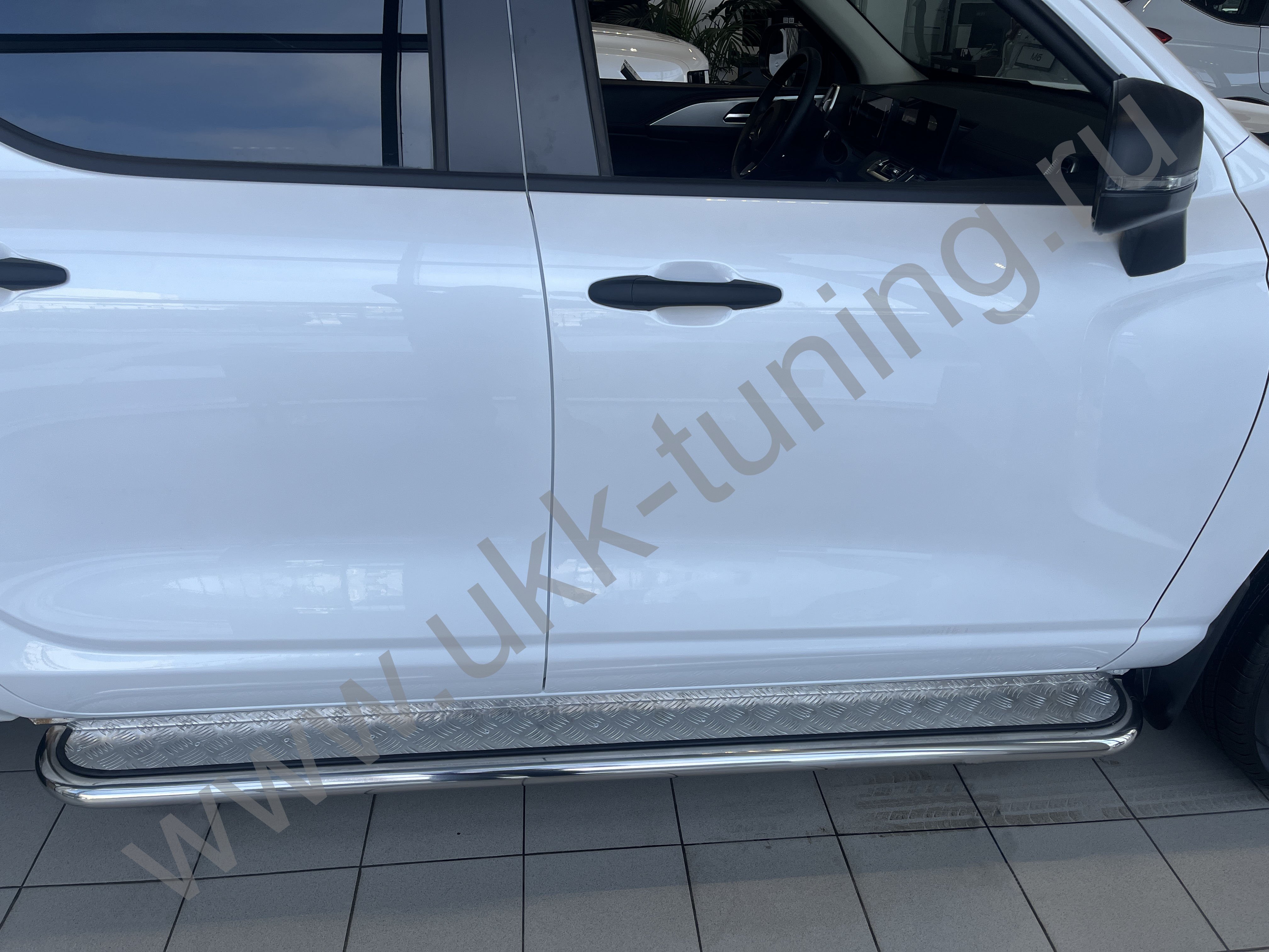 Боковые подножки Great Wall Poer King Kong c 2023 с накладным листом