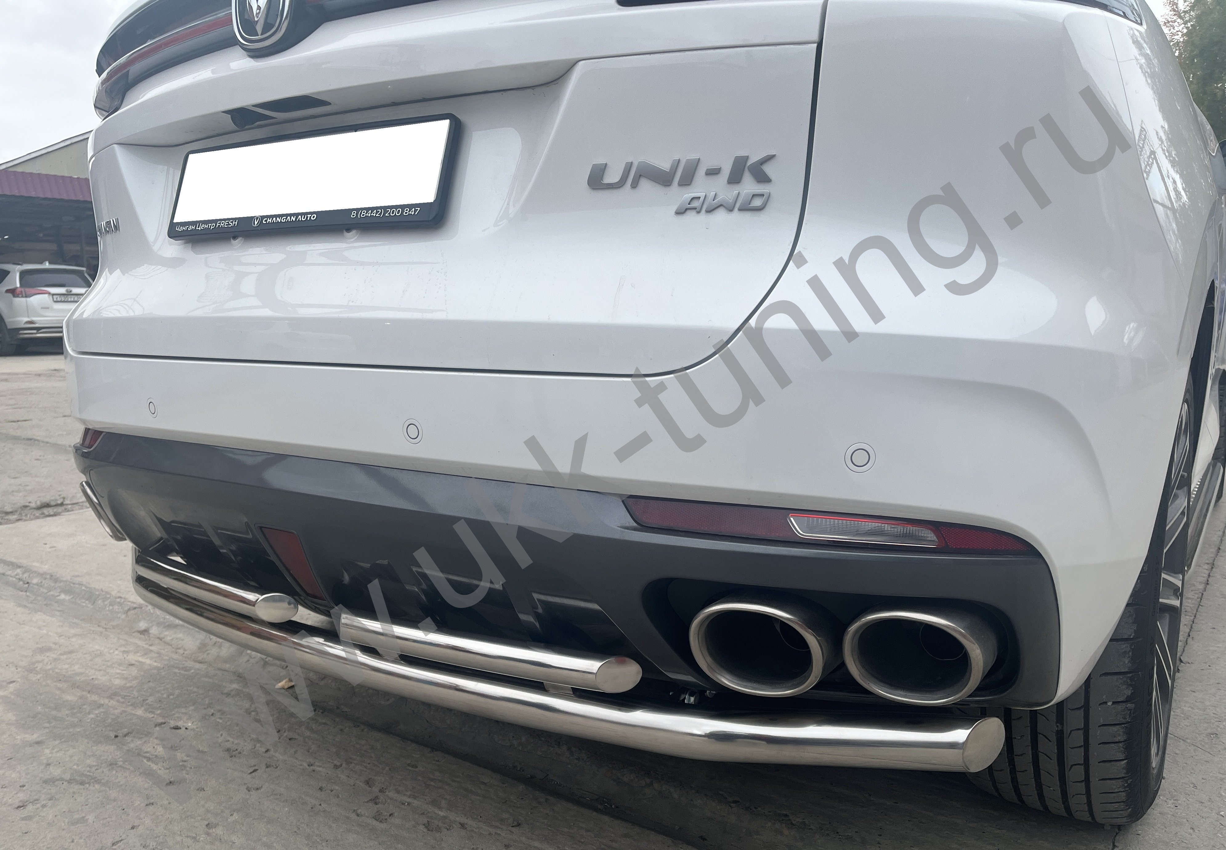 Защита заднего бампера двойная Changan UNI-K с 2022