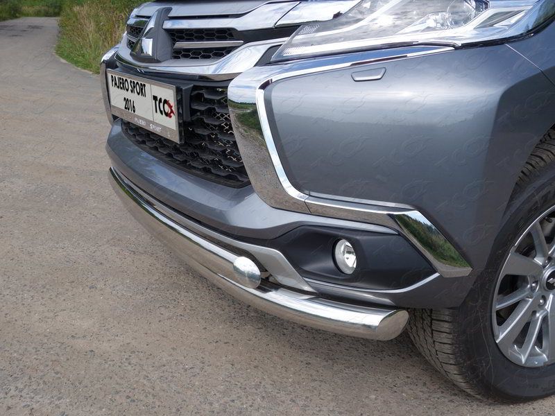 Решетка радиатора Mitsubishi Pajero Sport с 2015 лист Решетка радиатора Mitsubishi Pajero Sport с 2015 лист