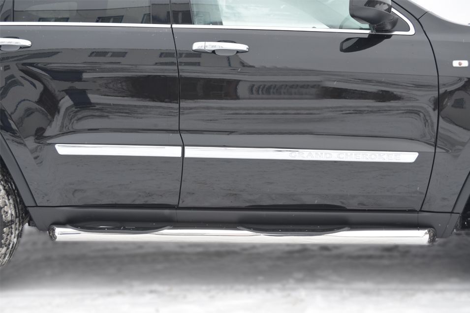 Jeep Grand Cherokee 2012 Защита порогов d76 с накладкой (вариант 1) JGT-0011961