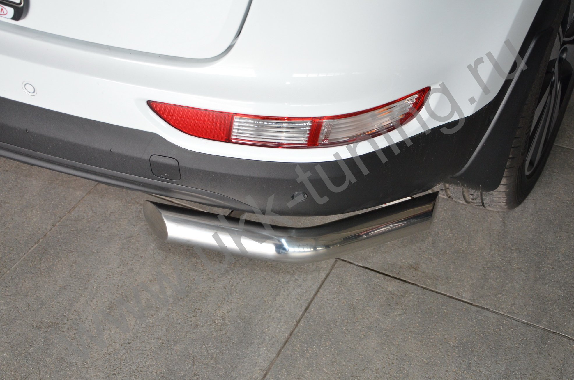 Защита заднего бампера угловая Kia Sportage 4 с 2015-2018