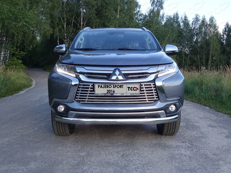 Решетка радиатора Mitsubishi Pajero Sport с 2015 16 мм (для а/м без датчиков парковки)  Решетка радиатора Mitsubishi Pajero Sport с 2015 16 мм (для а/м без датчиков парковки)