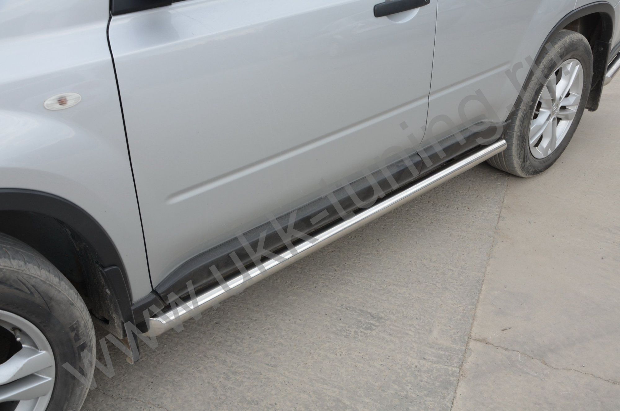 Защита штатного порога труба Nissan X-trail 2007-2010 (Т31) Второе поколение (в т.ч. Рестайлинг 2010г.) 