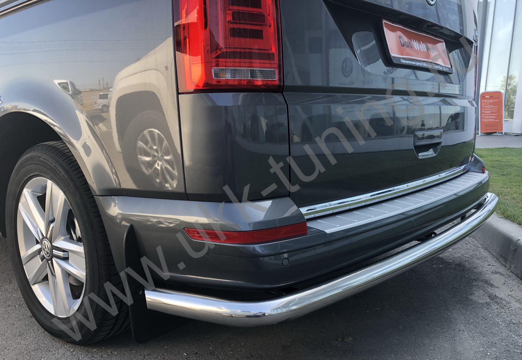 Защита заднего бампера угловая большая Volkswagen T6 с 2015-2021