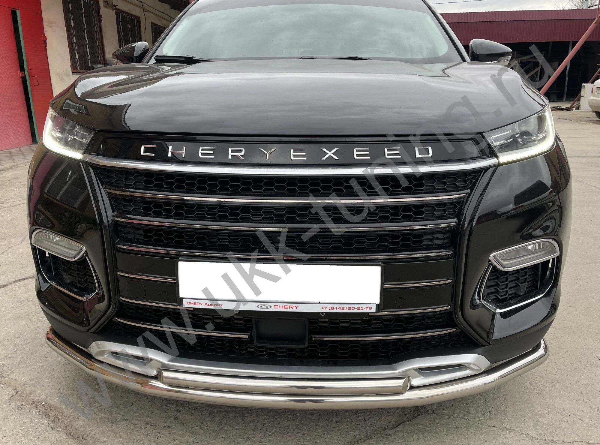 Защита переднего бампера CheryExeed TXL с 2020 двойная