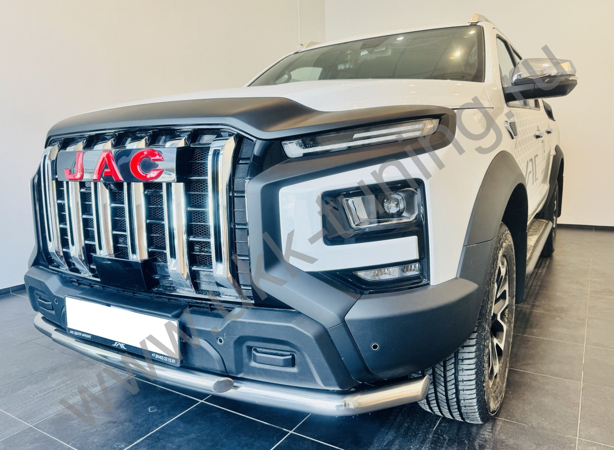 Защита переднего бампера двойная JAC T9 с 2021