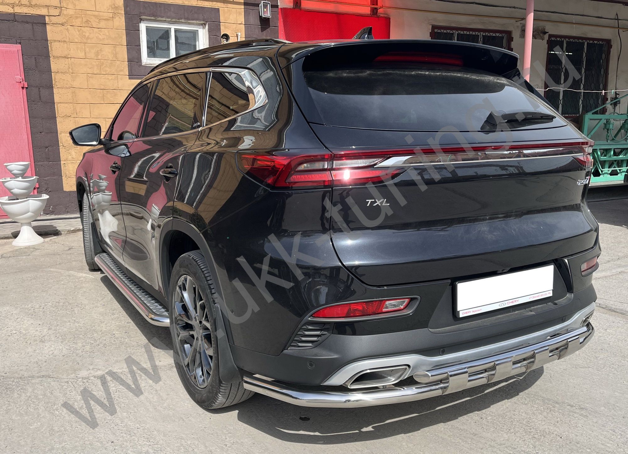 Защита заднего бампера CheryExeed TXL с 2020 угловая большая двойная с перемычками  Защита заднего бампера CheryExeed TXL с 2020 угловая большая двойная с перемычками