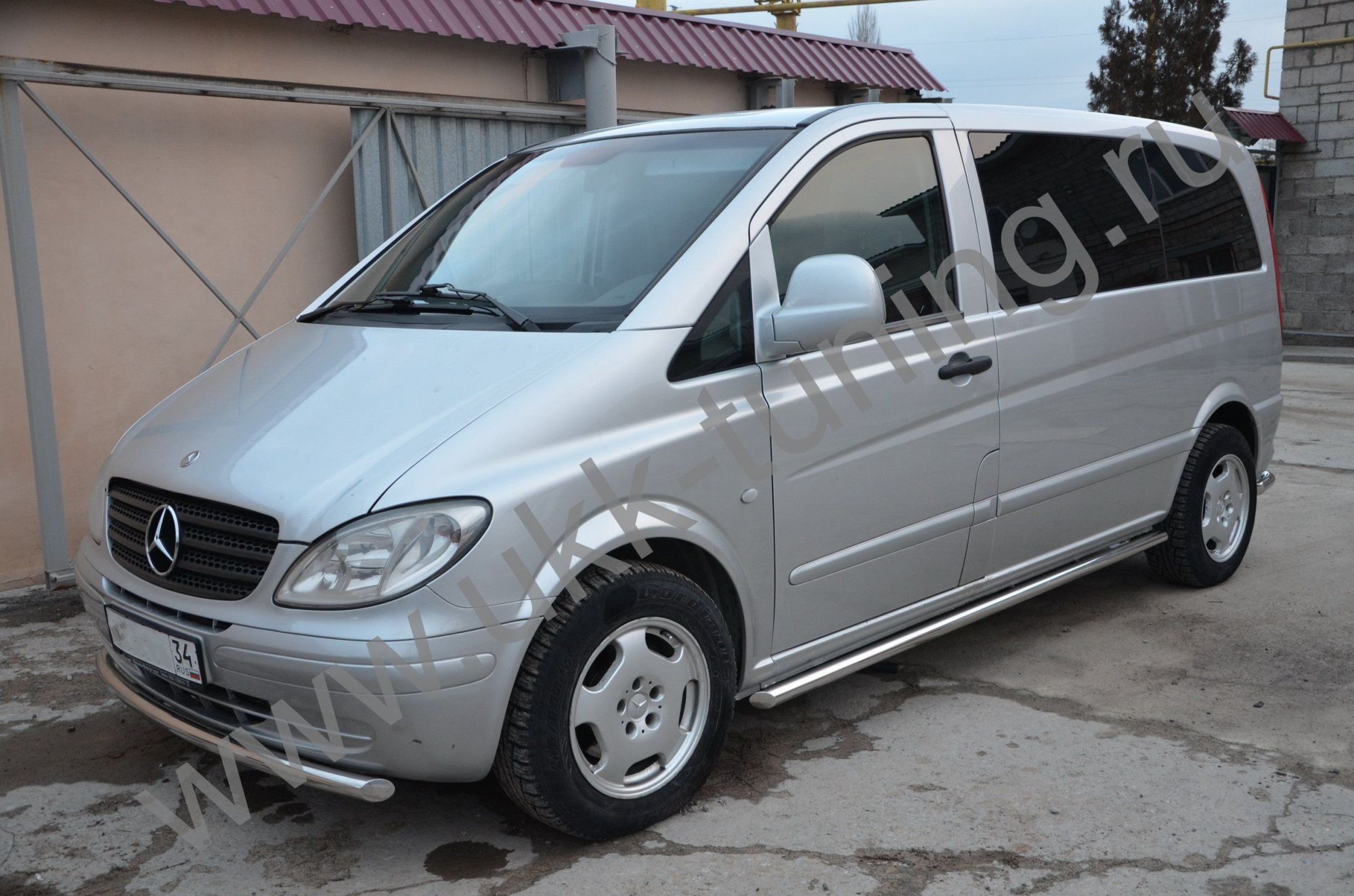 Защита штатного порога Mercedes-Benz Vito 2005-2014 (рестайлинг) Защита штатного порога Mercedes-Benz Vito 2005-2014 (рестайлинг)