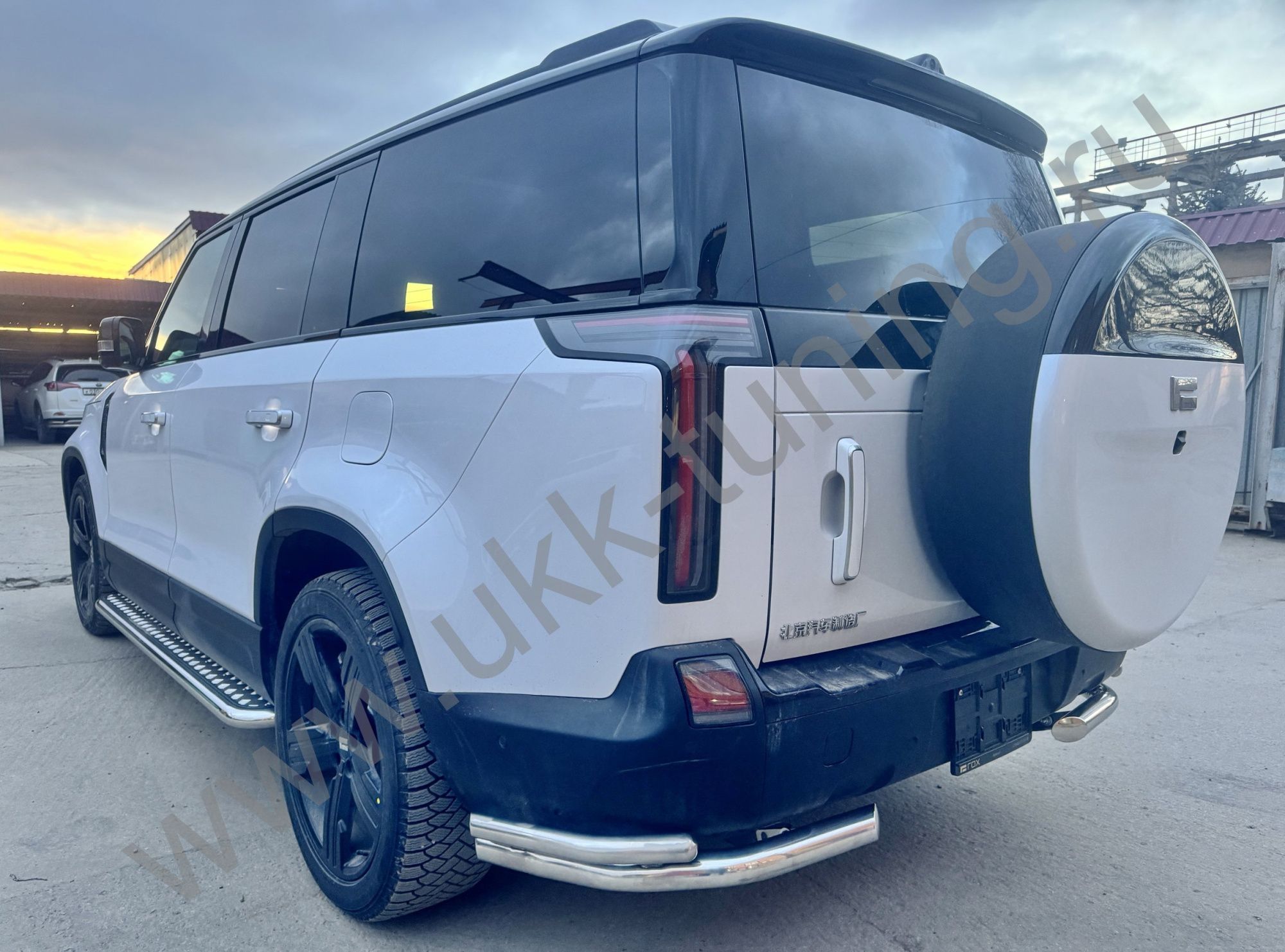 Защита заднего бампера угловая двойная ROX 01