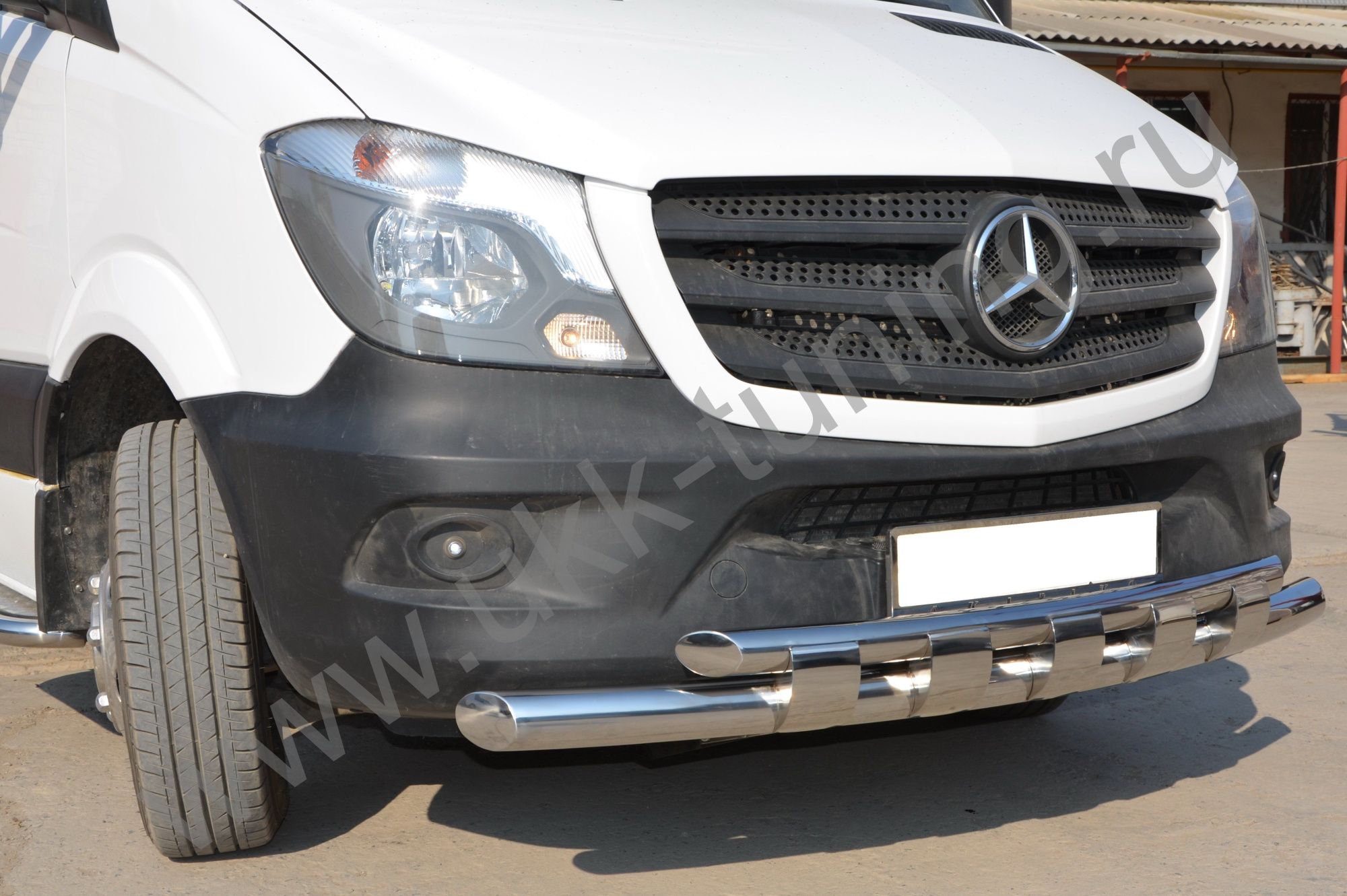 Защита переднего бампера Mercedes-Benz Sprinter с 2012 двойная с перемычками Защита переднего бампера Mercedes-Benz Sprinter с 2012 двойная с перемычками