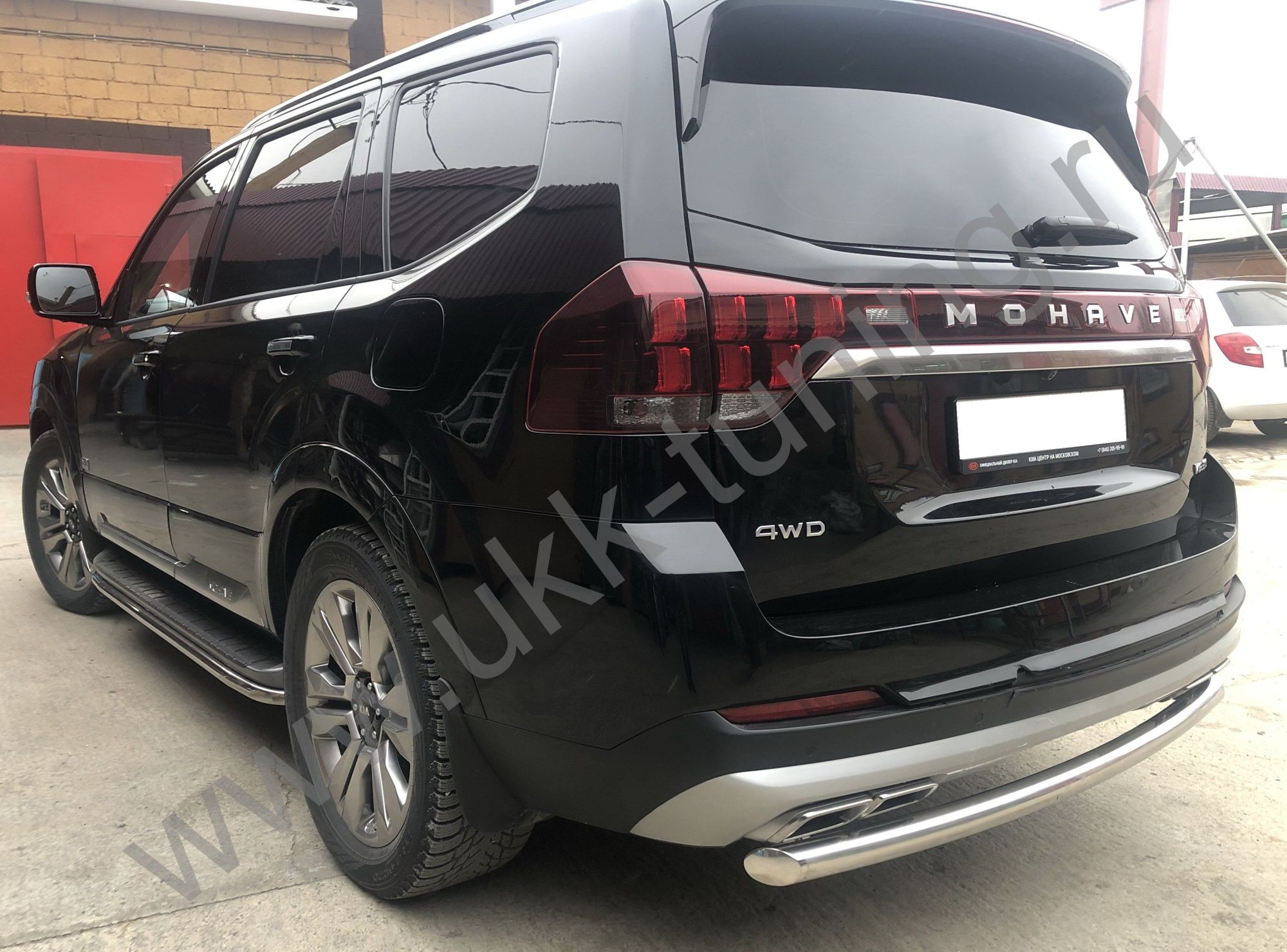 Защита заднего бампера Kia Mohave с 2021