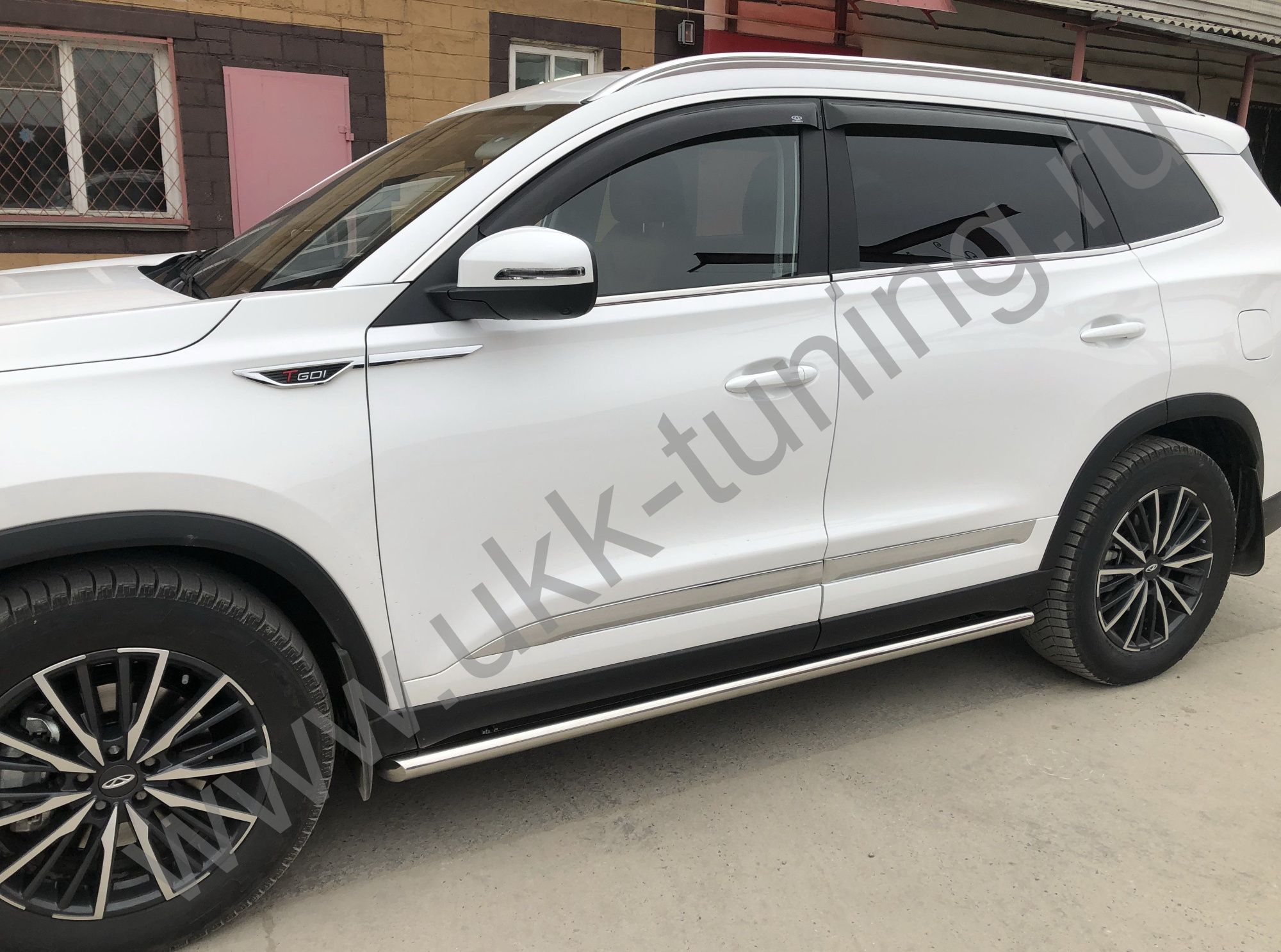 Защита штатного порога труба Chery Tiggo 8 Pro Max 2022