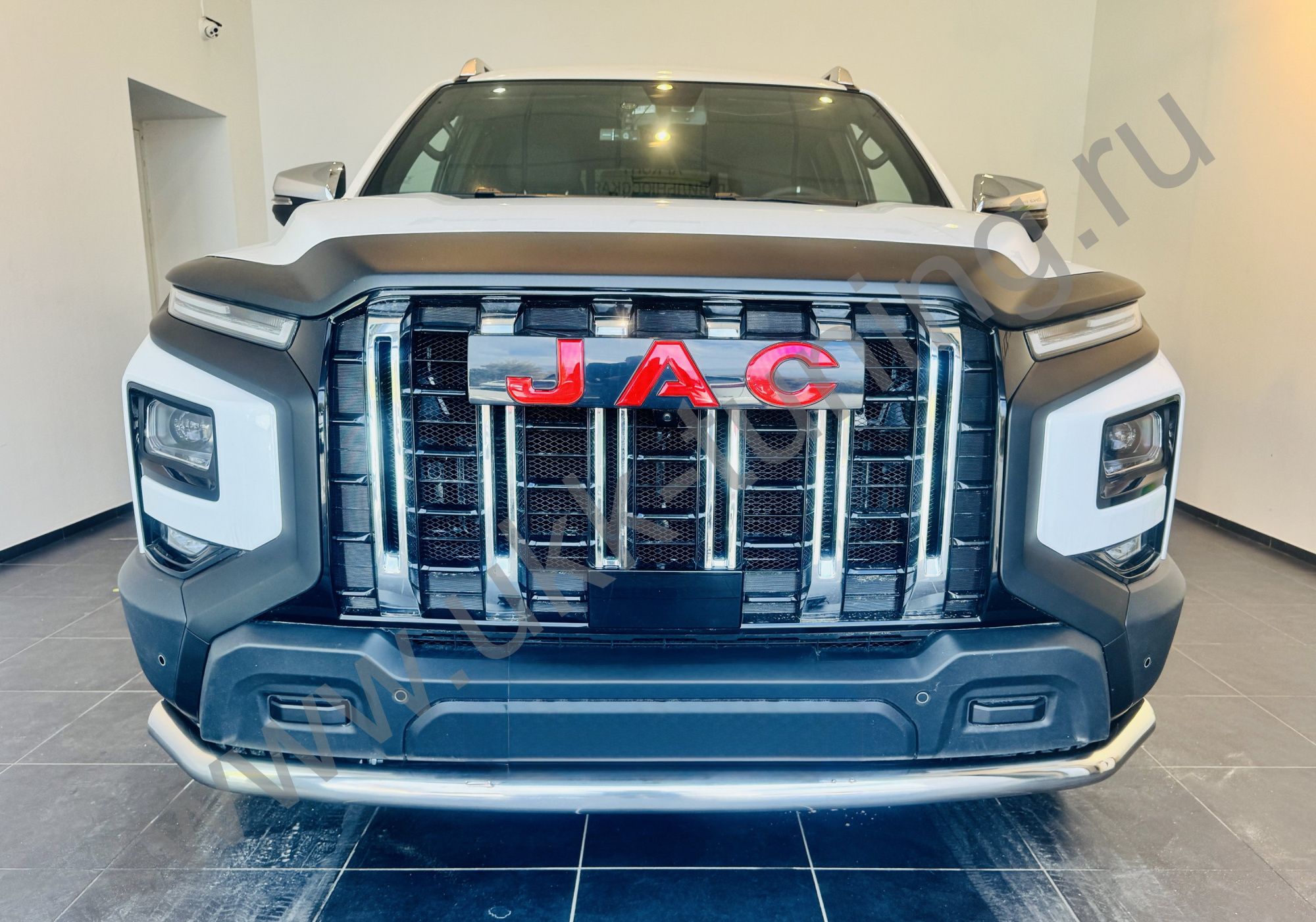 Защита переднего бампера JAC T9 с 2021