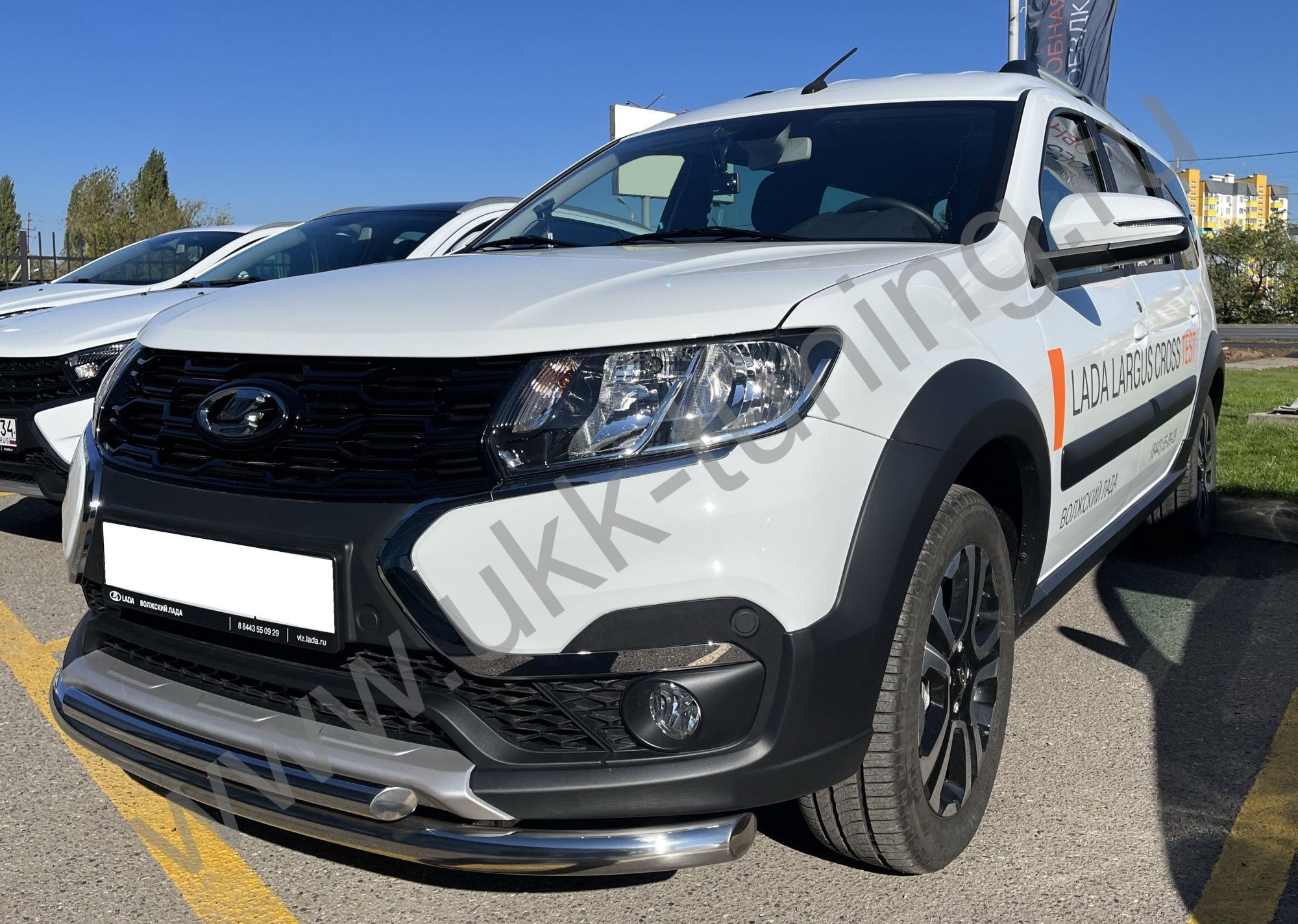 Защита переднего бампера двойная Lada Largus Cross с 2021 Защита переднего бампера двойная Lada Largus Cross с 2021