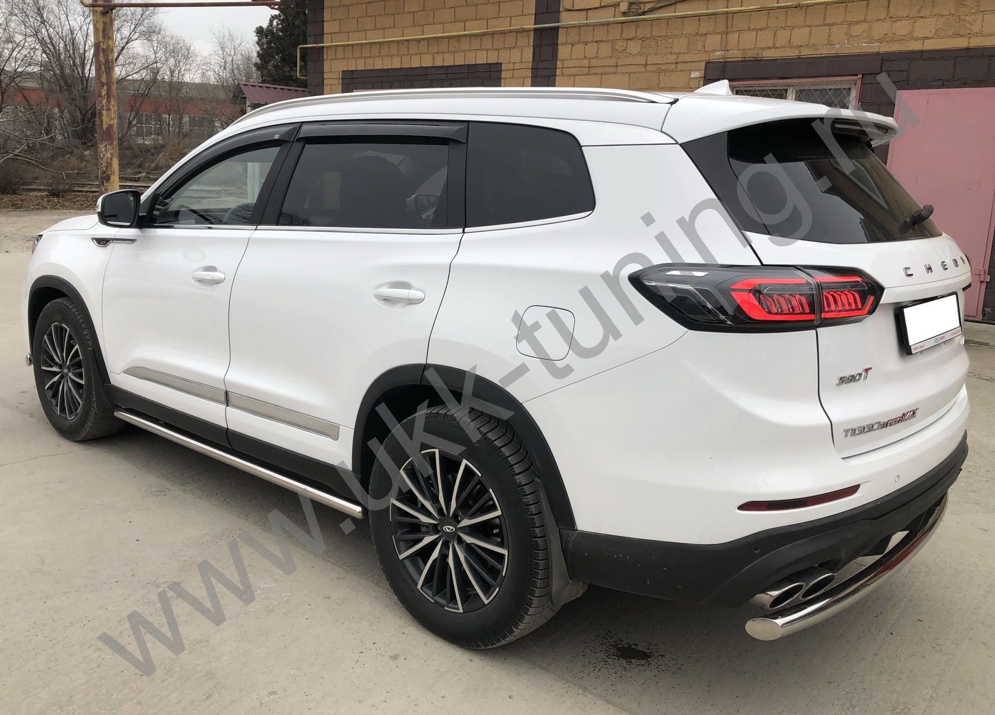 Защита штатного порога труба Chery Tiggo 8 Pro Max 2022