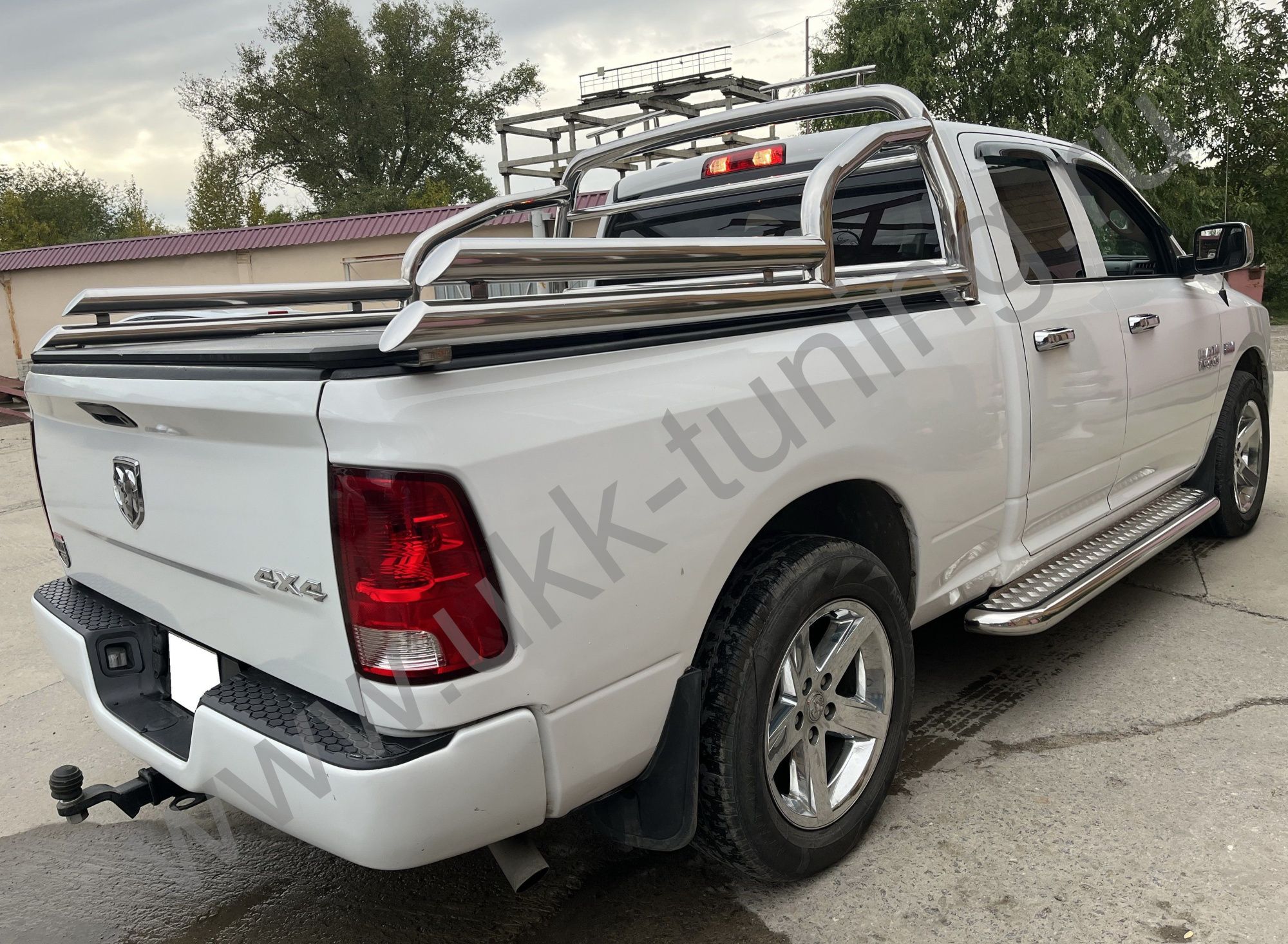 Защитные дуги в кузов Dodge RAM 1500 Crew Cab с 2018-2018