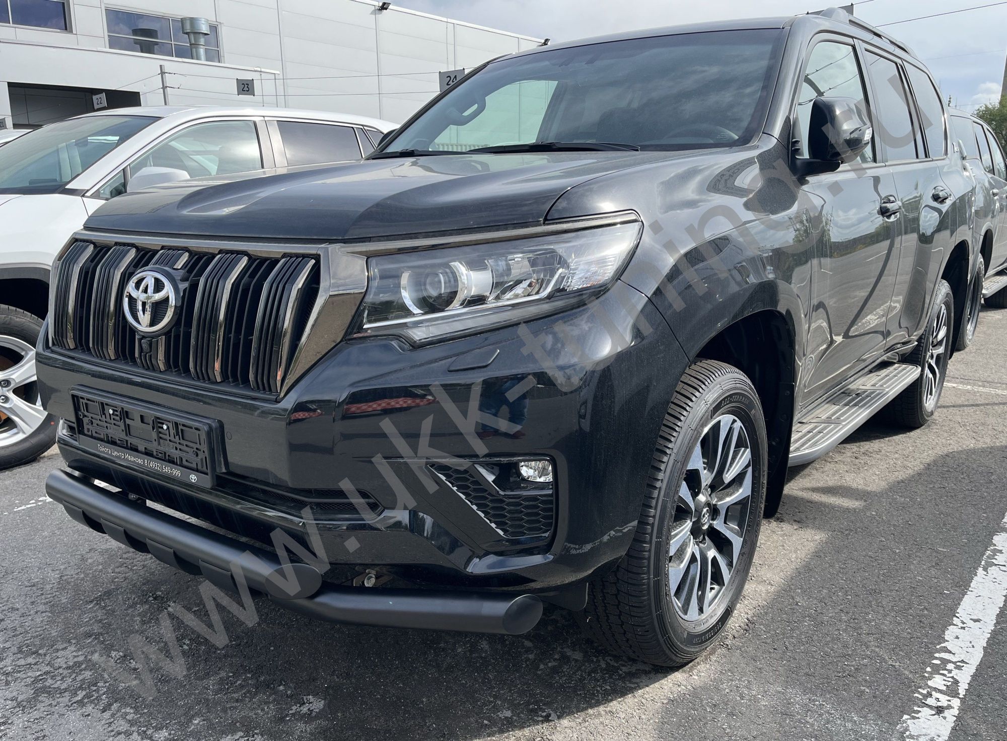 Защита переднего бампера (G) с покрытием "раптор" Toyota Land Cruiser Prado 150 с 2014 Защита переднего бампера (G) с покрытием "раптор" Toyota Land Cruiser Prado 150 с 2014