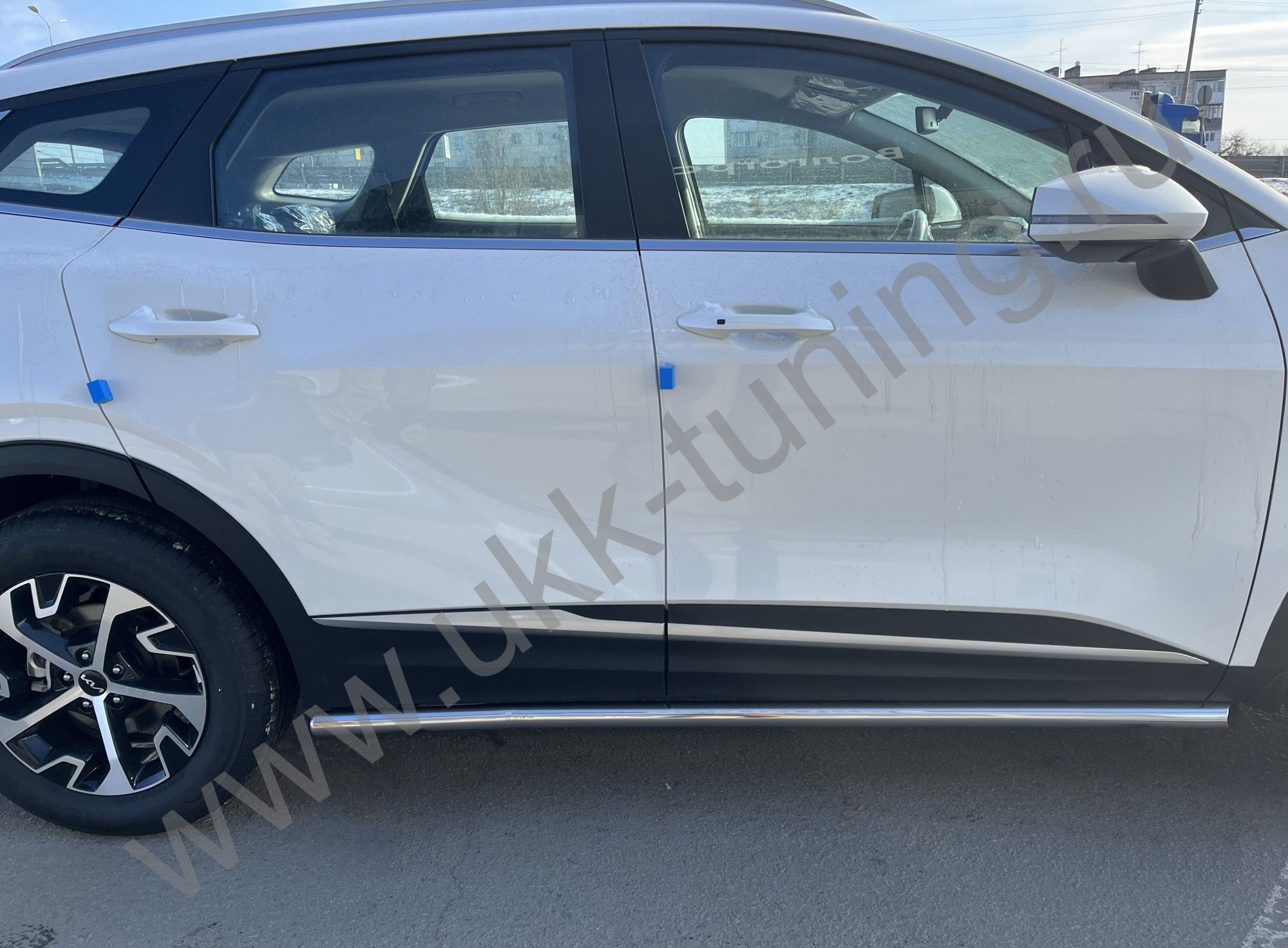 Защита штатного порога труба KIA Sportage 2022 комплектация GT-Line (кроме комплектации Style и X-Line)