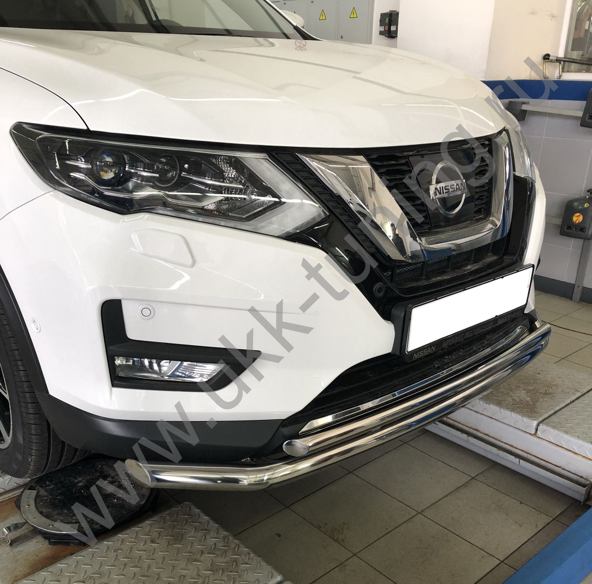 Защита переднего бампера двойная Nissan X-trail с 2018 (рестайлинг)