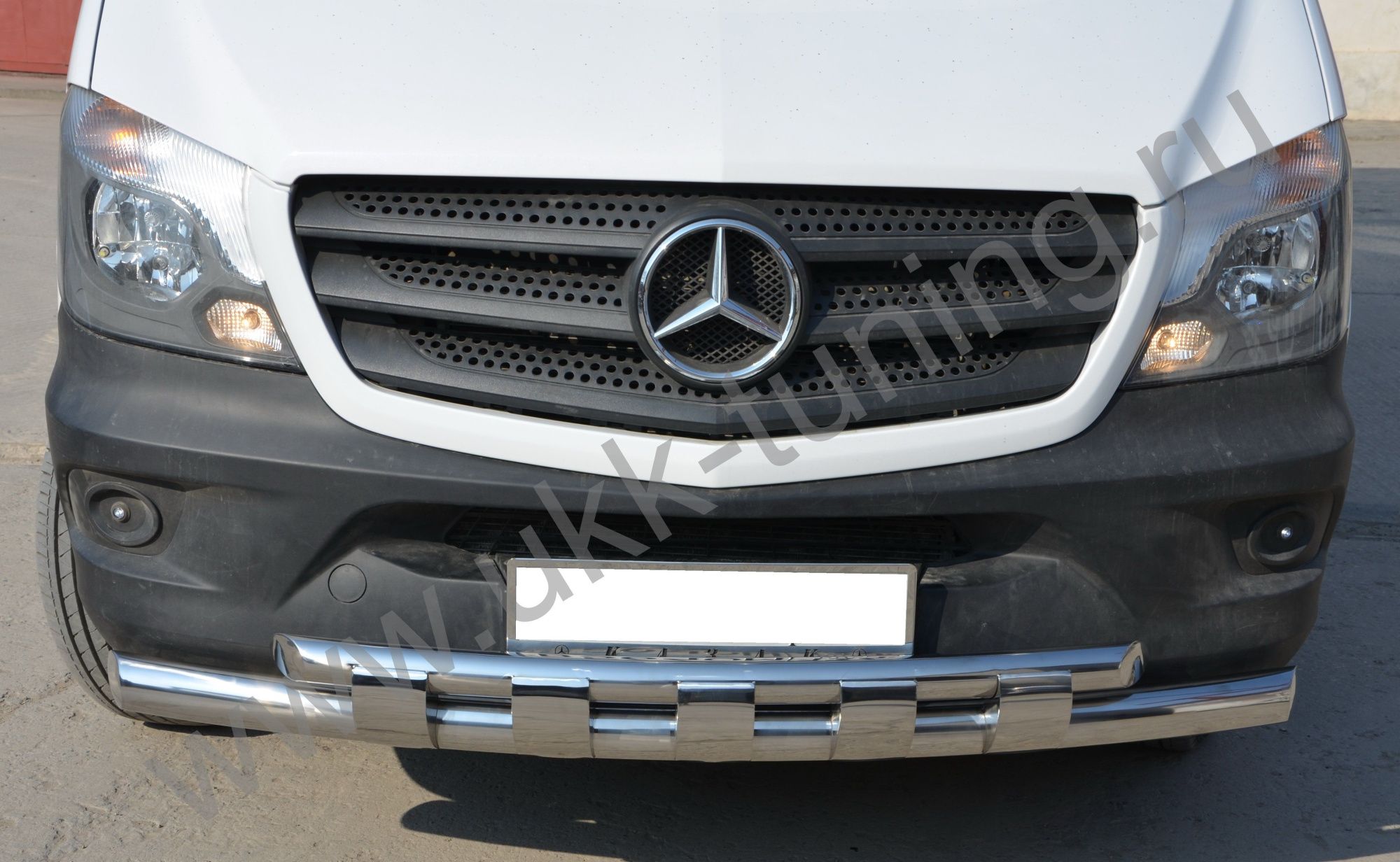 Защита переднего бампера Mercedes-Benz Sprinter с 2012 двойная с перемычками Защита переднего бампера Mercedes-Benz Sprinter с 2012 двойная с перемычками