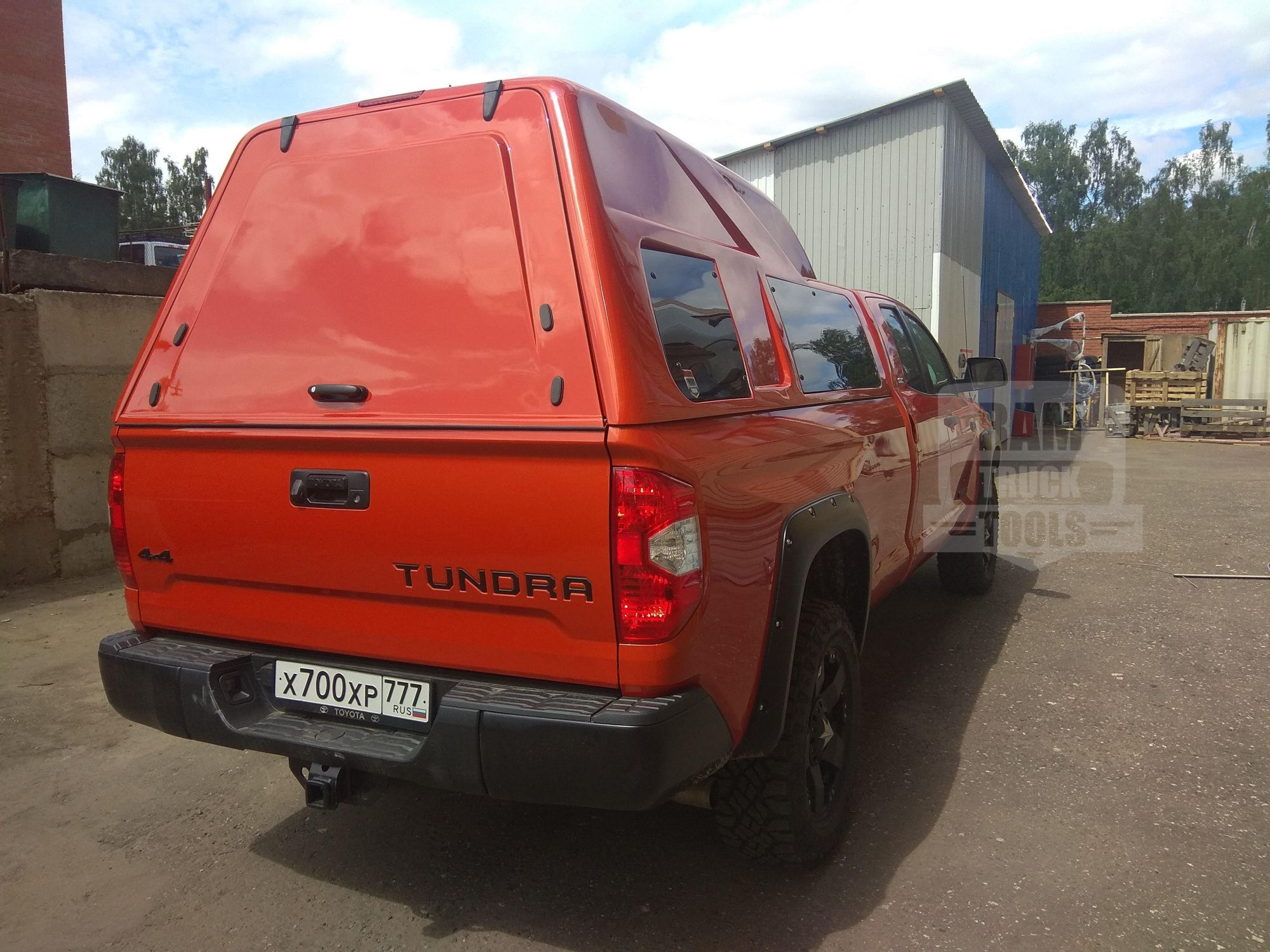 Кунг TOYOTA TUNDRA 8 футов с 2014 RT(TТ-4) 3 поколение Кунг TOYOTA TUNDRA 8 футов с 2014 RT(TТ-4) 3 поколение