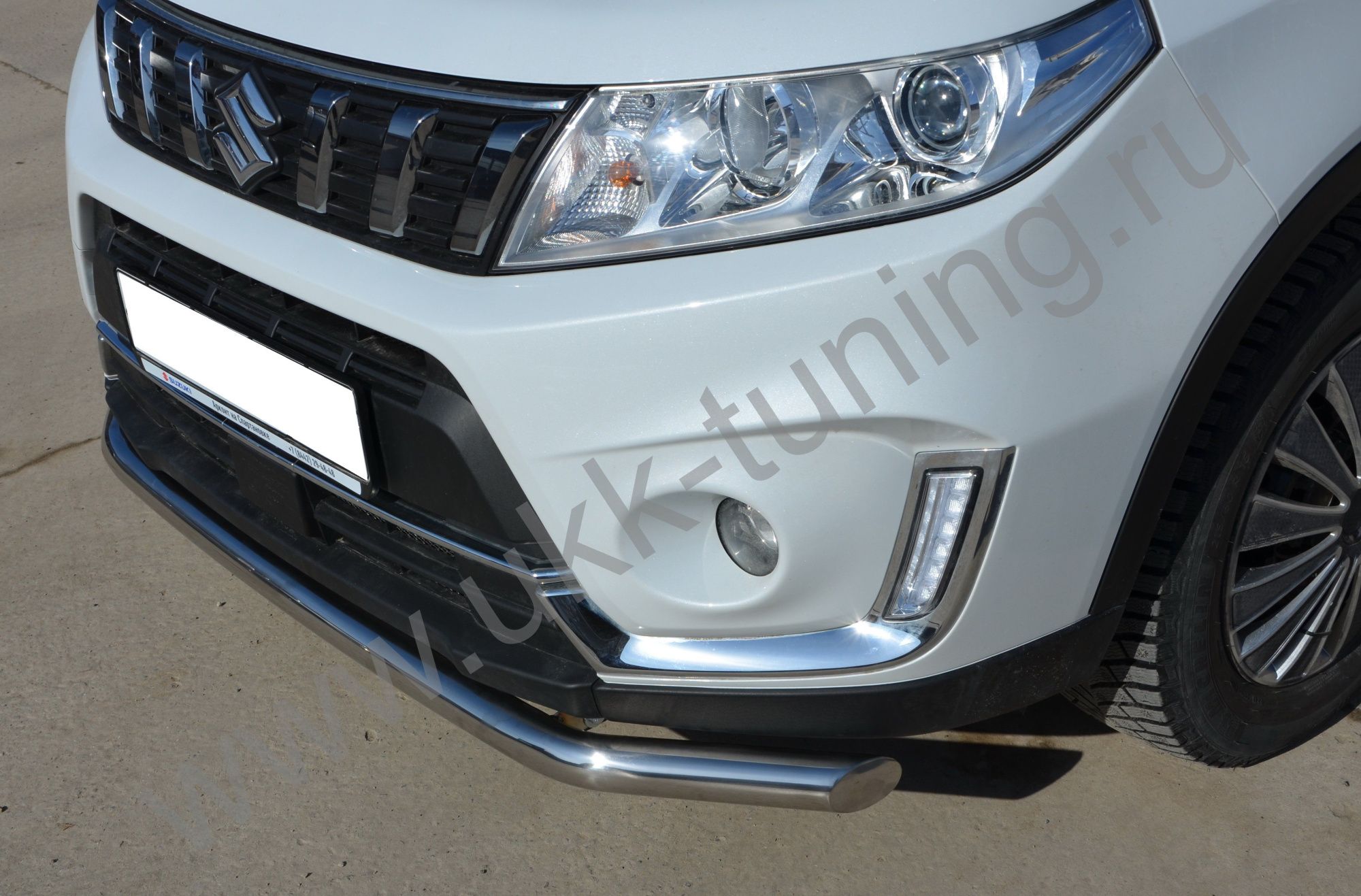 Защита переднего бампера Suzuki Vitara с 2019